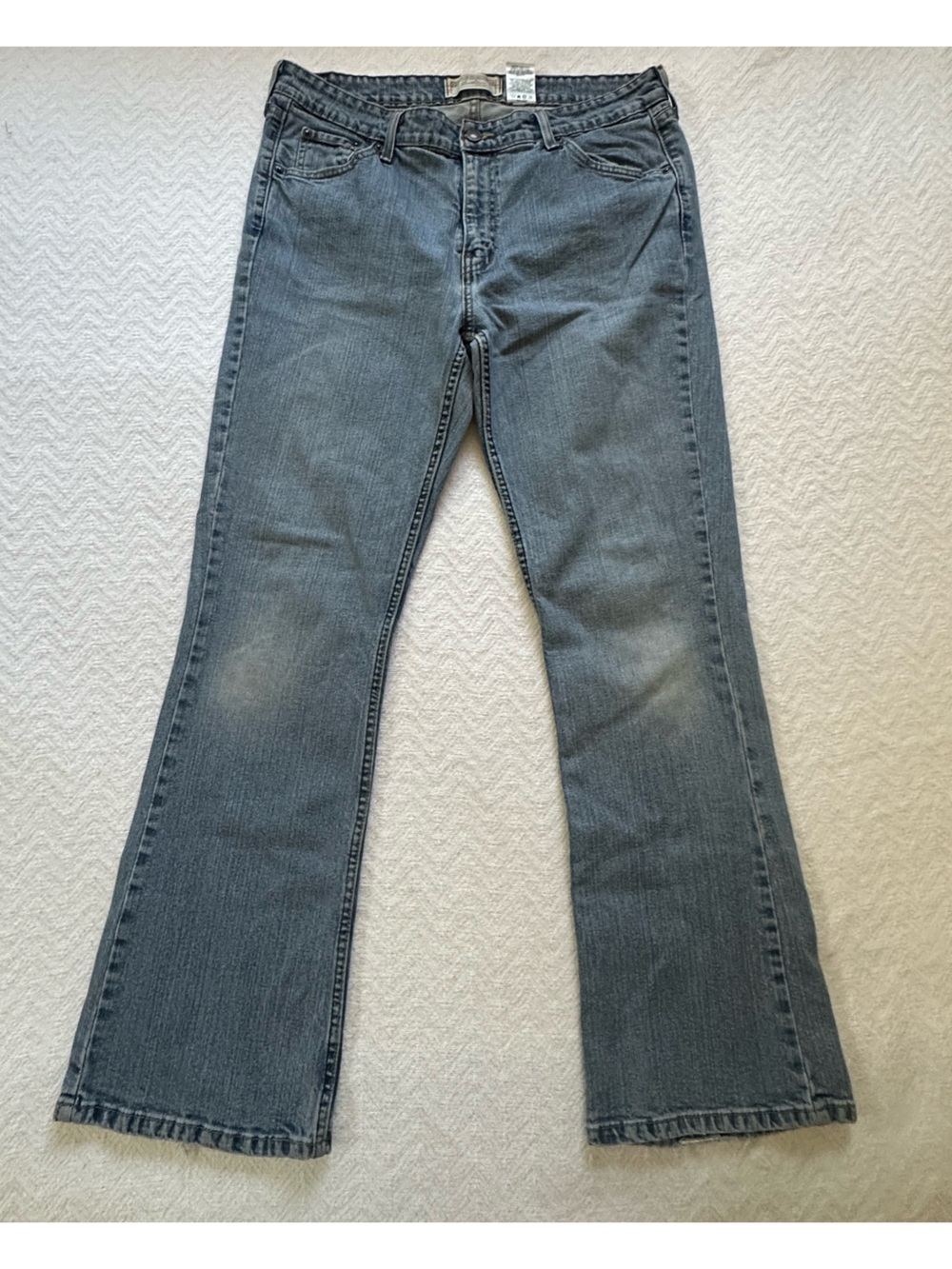 Women's Levi Strauss signature low rise Boot Cut Jeans size misses 16 medium
